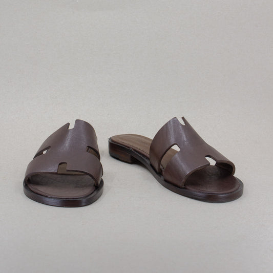 Sandalia Devin ᴹᴿ