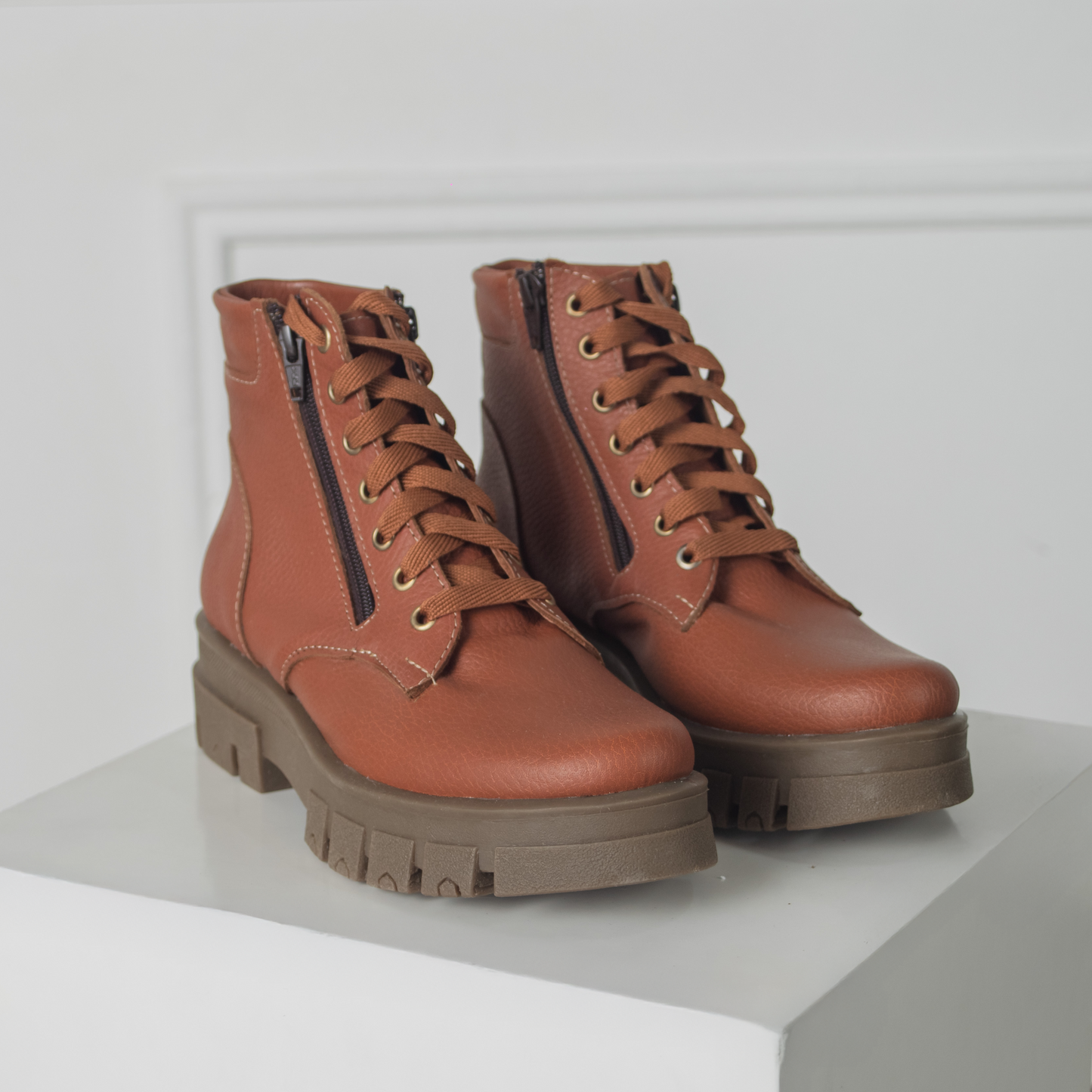 Borcego Isola ᴺᴱᵂ